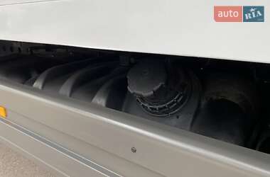 Вантажний фургон Mercedes-Benz Atego 2014 в 