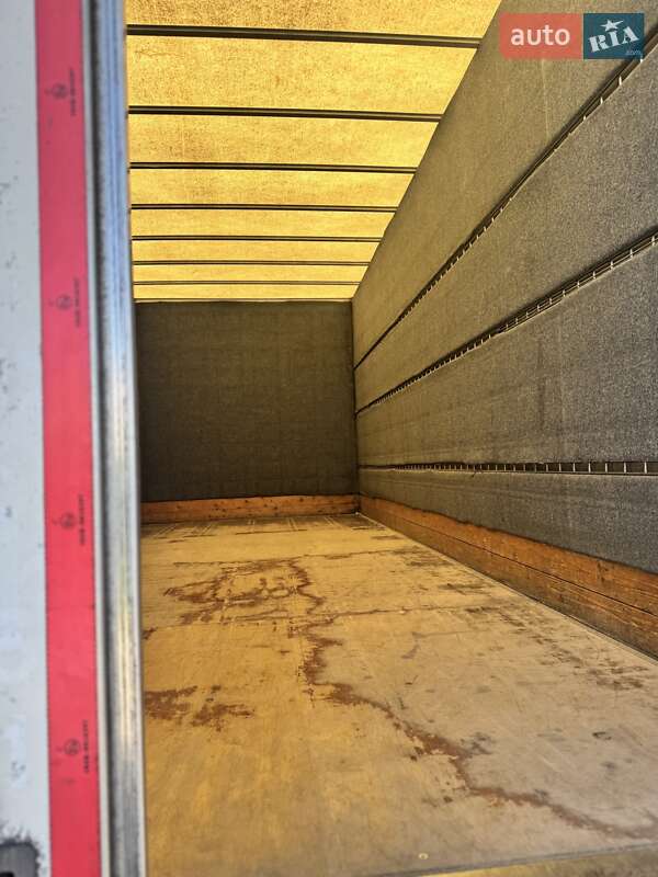 Грузовой фургон Mercedes-Benz Atego 2010 в Ровно