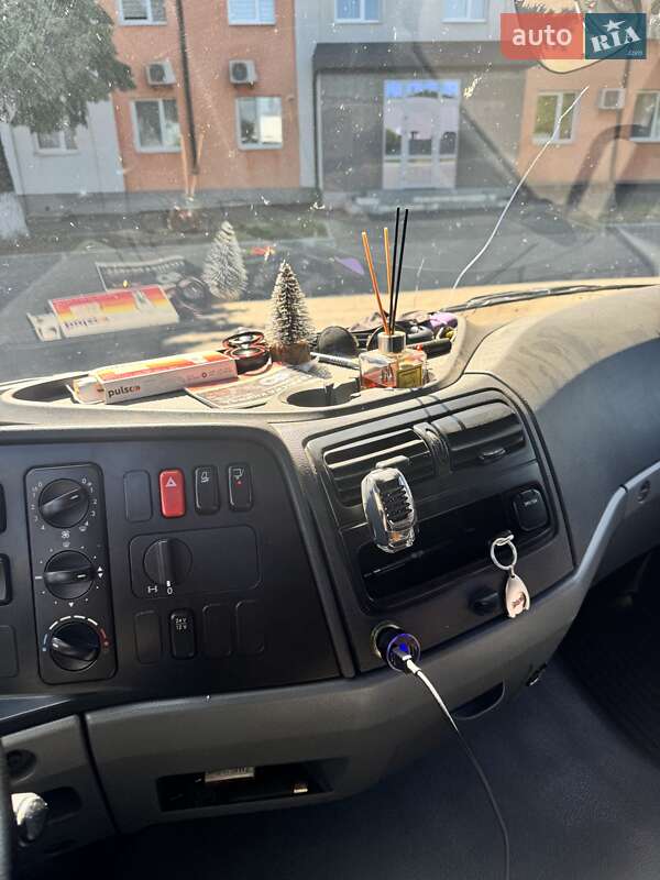 Грузовой фургон Mercedes-Benz Atego 2010 в Ровно