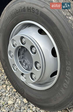 Грузовой фургон Mercedes-Benz Atego 2012 в 