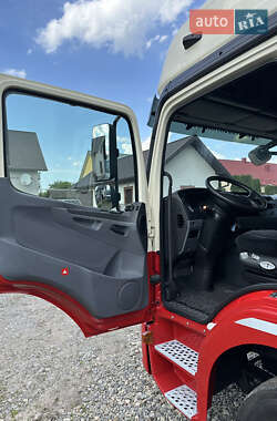 Грузовой фургон Mercedes-Benz Atego 2012 в 