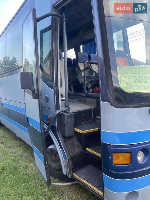 Туристический / Междугородний автобус Mercedes-Benz Atego 1999 в Львове