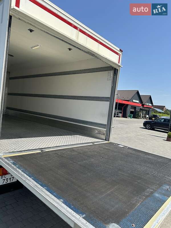 Грузовой фургон Mercedes-Benz Atego 2015 в Львове