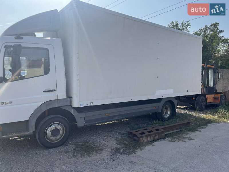 Грузовой фургон Mercedes-Benz Atego 2004 в Кривом Роге