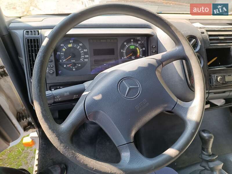 Грузопассажирский фургон Mercedes-Benz Atego 2004 в Одессе