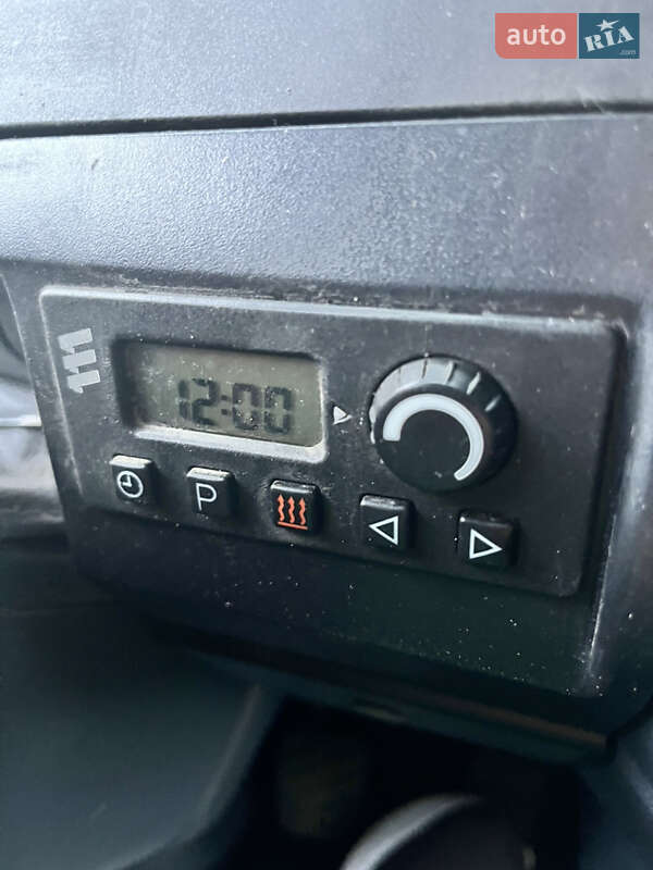 Грузовой фургон Mercedes-Benz Atego 2004 в Тячеве фото 12 Грузовой фургон Mercedes-Benz Atego 2004 в Тячеве