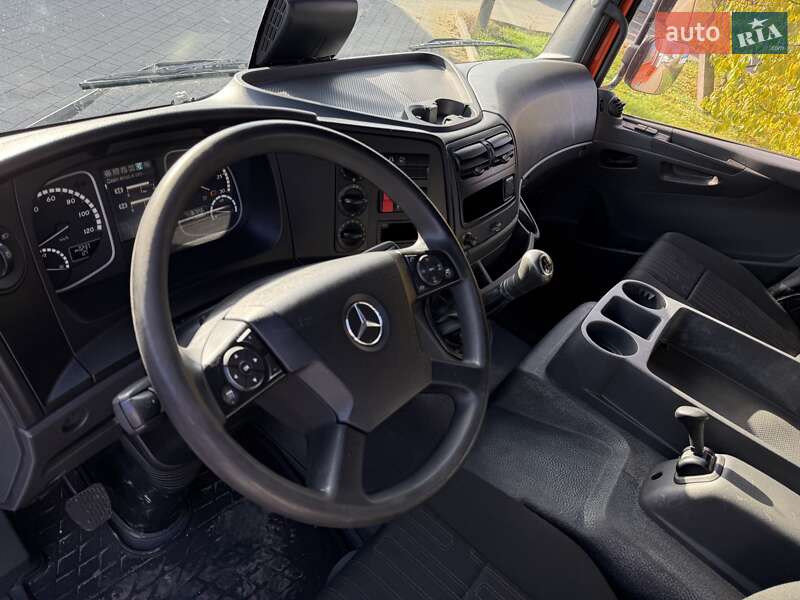 Грузовой фургон Mercedes-Benz Atego 2016 в Радивилове