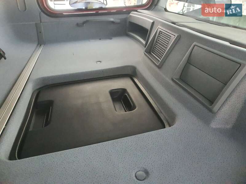 Борт Mercedes-Benz Atego 2011 в Калуші