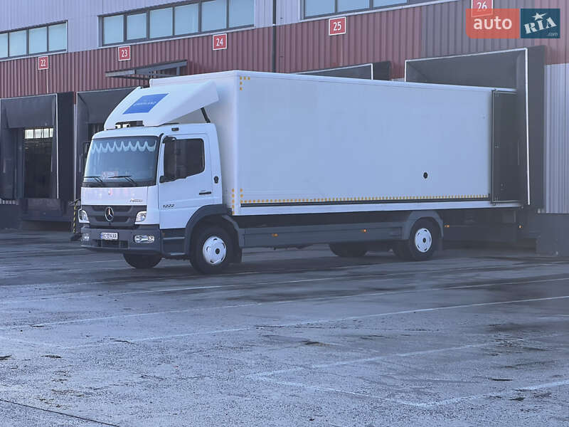 Mercedes-Benz Atego 2011