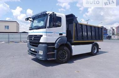 Самосвал Mercedes-Benz Axor 2008 в Киеве