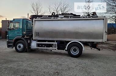 Самосвал Mercedes-Benz Axor 2010 в Бучаче