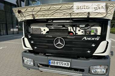 Самосвал Mercedes-Benz Axor 2008 в Виннице