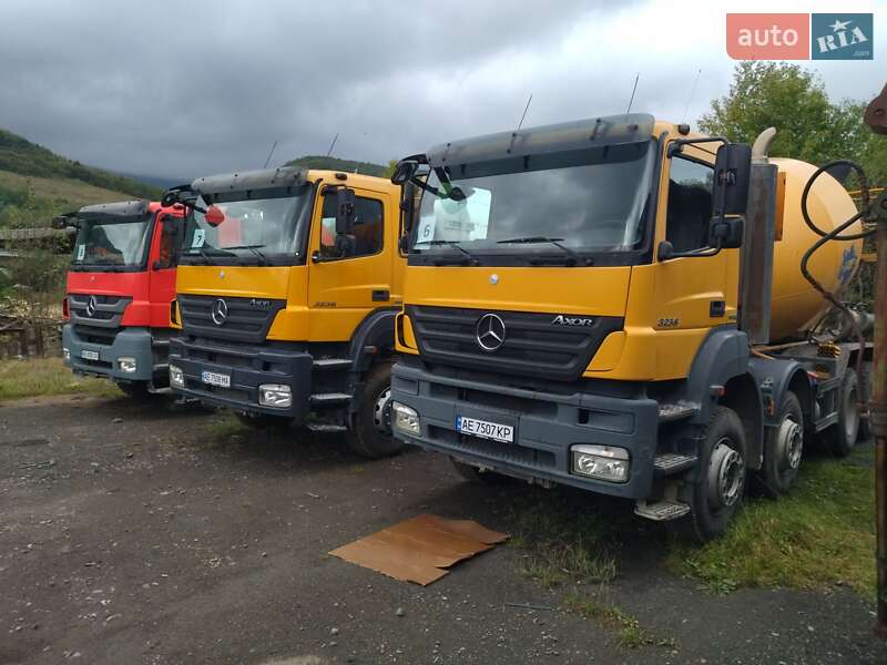 Бетономешалка (Миксер) Mercedes-Benz Axor 2010 в Ужгороде