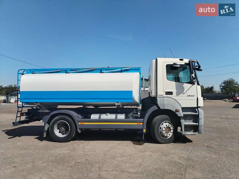 Бензовоз Mercedes-Benz Axor 2008 в Александрие