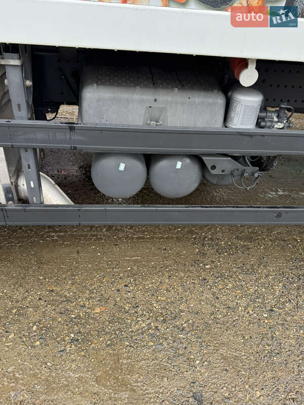 Рефрижератор Mercedes-Benz Axor 2010 в Львове