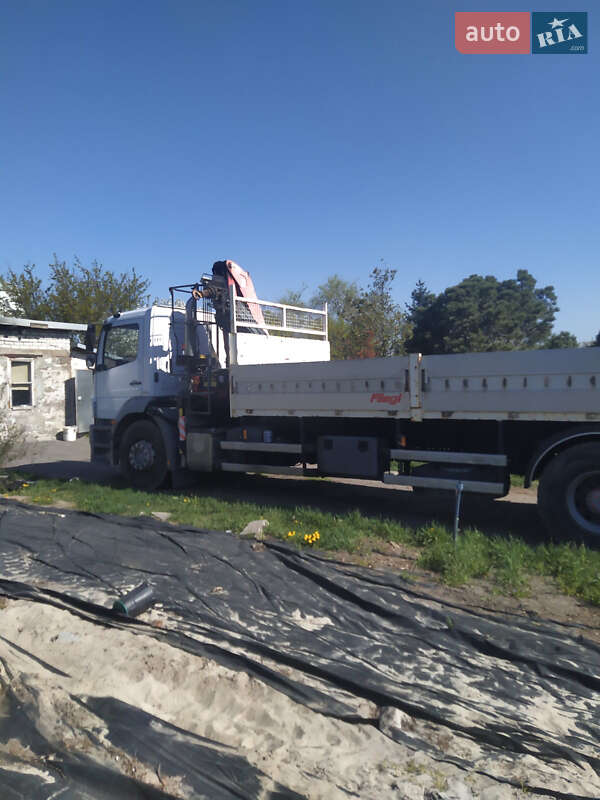 Кран-манипулятор Mercedes-Benz Axor 2010 в Днепре