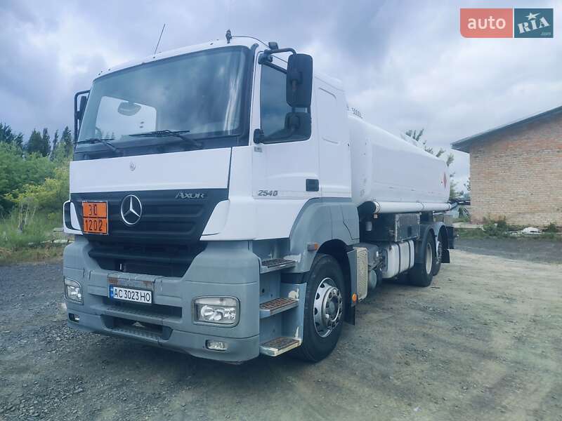 Бензовоз Mercedes-Benz Axor 2006 в 