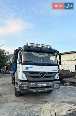 Самосвал Mercedes-Benz Axor 2013 в Киеве