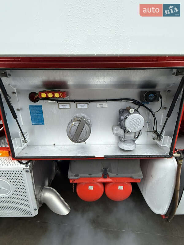 Бензовоз Mercedes-Benz Axor 2011 в Ровно фото 11 Бензовоз Mercedes-Benz Axor 2011 в Ровно