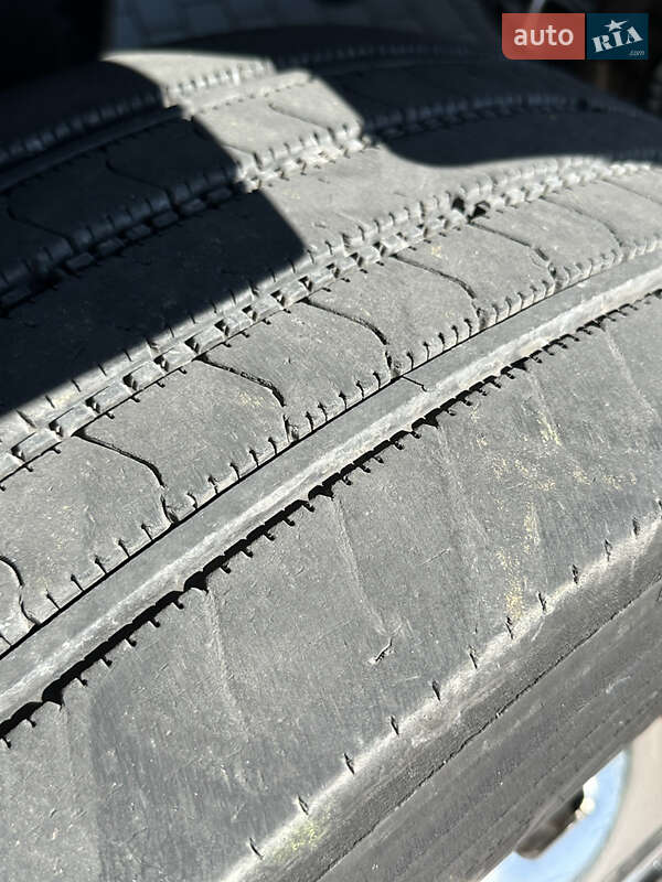 Вантажний фургон Mercedes-Benz Axor 2012 в Бучачі