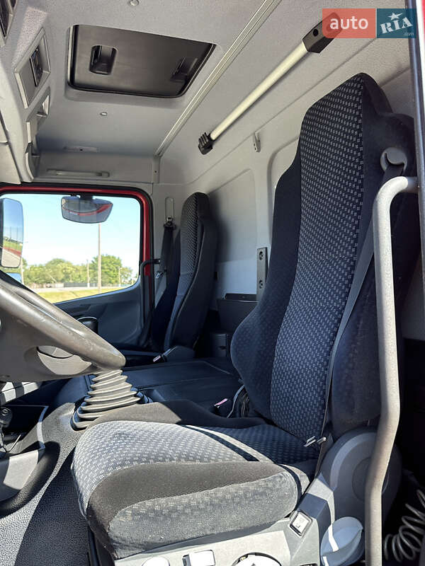 Вантажний фургон Mercedes-Benz Axor 2012 в Бучачі