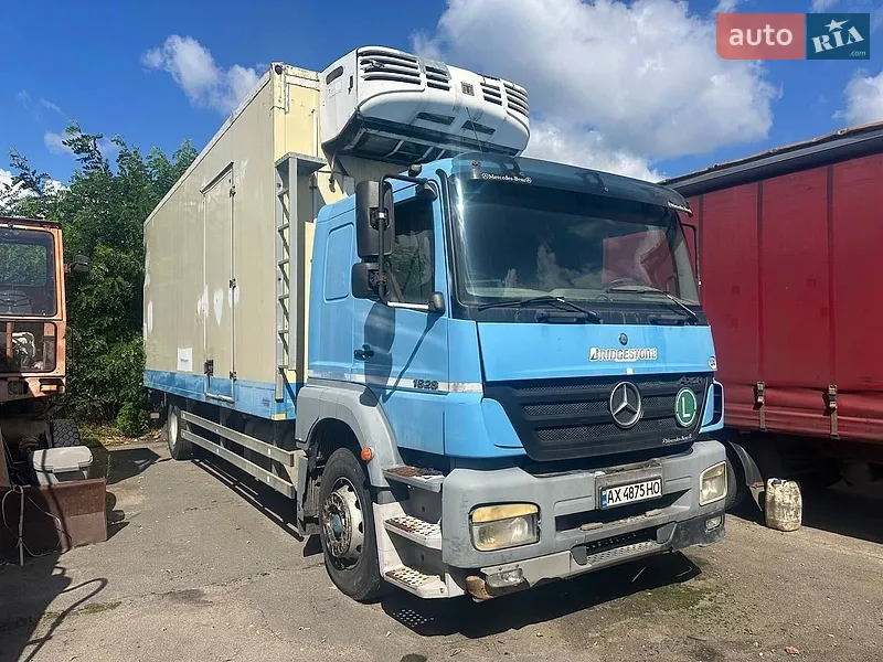 Mercedes-Benz Axor 2005