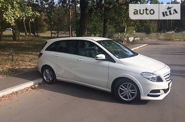 Хэтчбек Mercedes-Benz B-Class 2014 в Киеве