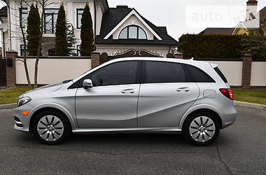 Універсал Mercedes-Benz B-Class 2016 в 