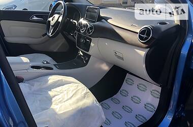 Хетчбек Mercedes-Benz B-Class 2014 в 