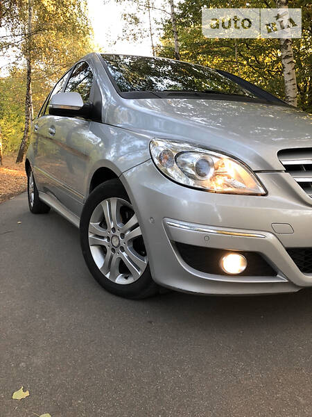 Хетчбек Mercedes-Benz B-Class 2010 в Лубнах фото 3 Хетчбек Mercedes-Benz B-Class 2010 в Лубнах