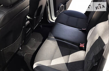 Хетчбек Mercedes-Benz B-Class 2011 в 