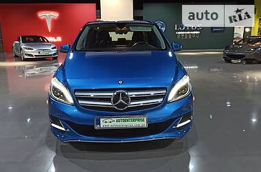 Хэтчбек Mercedes-Benz B-Class 2014 в Киеве