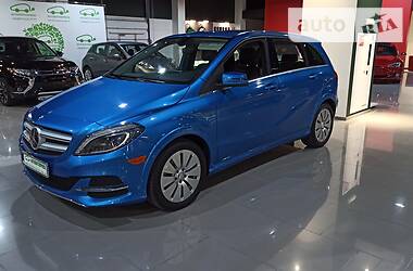 Хэтчбек Mercedes-Benz B-Class 2014 в Киеве