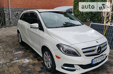 Универсал Mercedes-Benz B-Class 2014 в Харькове