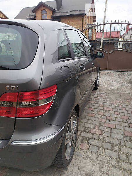 Універсал Mercedes-Benz B-Class 2011 в Миколаєві