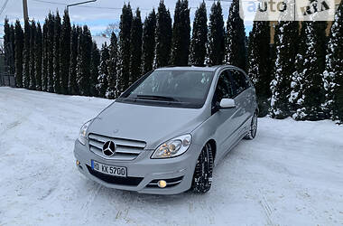 Универсал Mercedes-Benz B-Class 2010 в Самборе