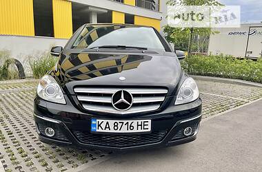 Хетчбек Mercedes-Benz B-Class 2010 в Києві