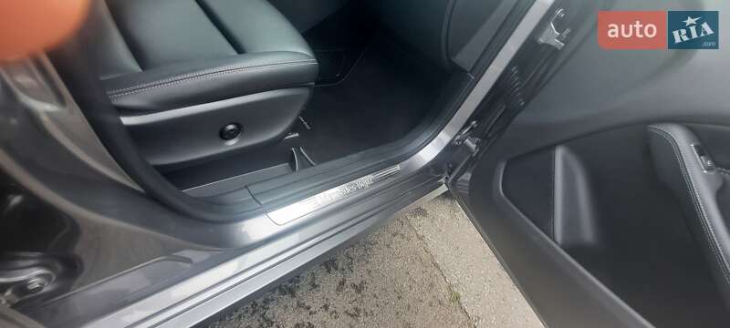 Хетчбек Mercedes-Benz B-Class 2016 в Одесі