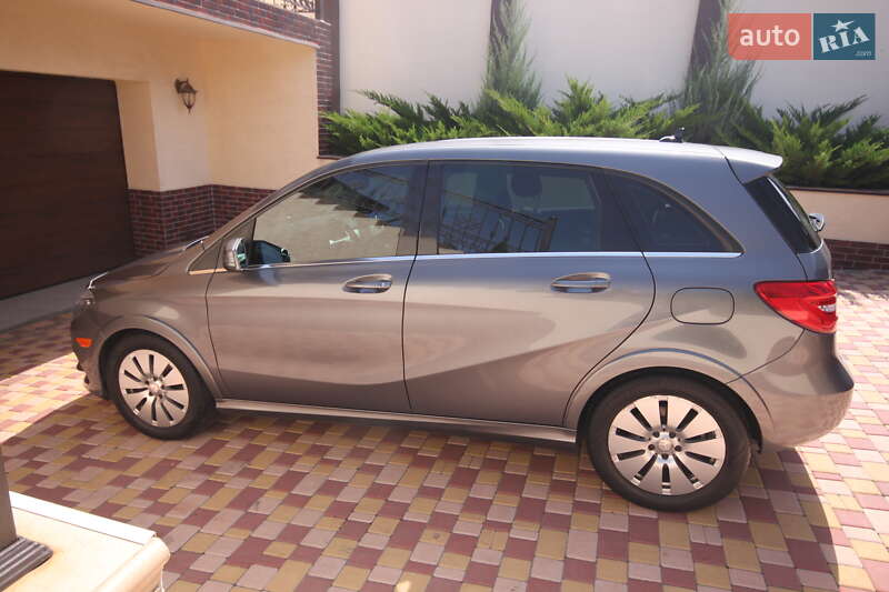 Хэтчбек Mercedes-Benz B-Class 2014 в Одессе