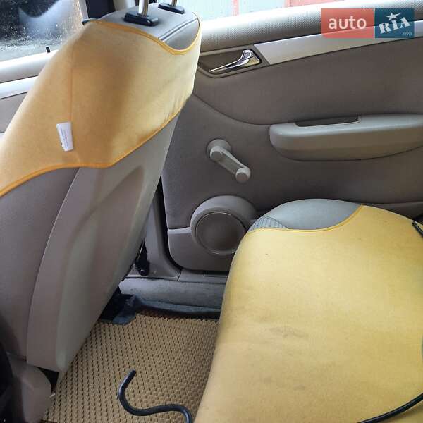 Хэтчбек Mercedes-Benz B-Class 2006 в Киеве