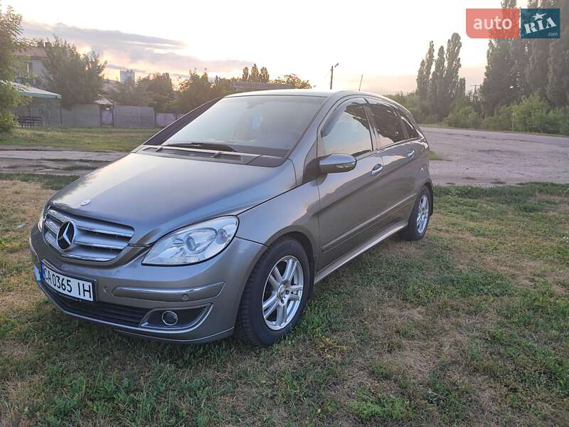 Хэтчбек Mercedes-Benz B-Class 2006 в Золотоноше фото 2 Хэтчбек Mercedes-Benz B-Class 2006 в Золотоноше