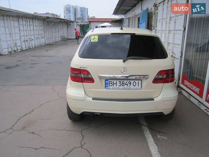 Хэтчбек Mercedes-Benz B-Class 2010 в Одессе