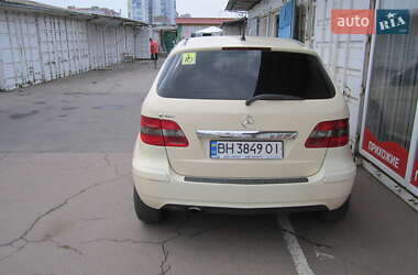 Хэтчбек Mercedes-Benz B-Class 2010 в Одессе