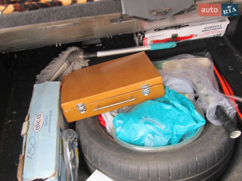 Хэтчбек Mercedes-Benz B-Class 2010 в Одессе