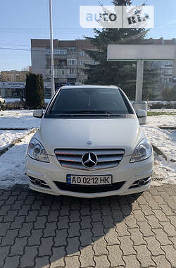 Хэтчбек Mercedes-Benz B-Class 2010 в Ужгороде