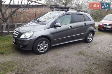 Хэтчбек Mercedes-Benz B-Class 2011 в Каневе