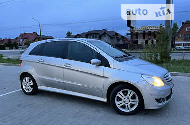 Хэтчбек Mercedes-Benz B-Class 2005 в 