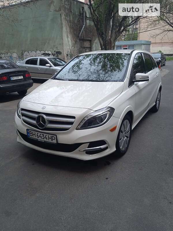 Хетчбек Mercedes-Benz B-Class 2014 в Одесі