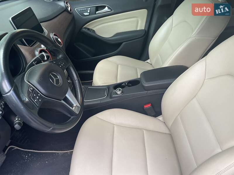 Хэтчбек Mercedes-Benz B-Class 2015 в Черноморске