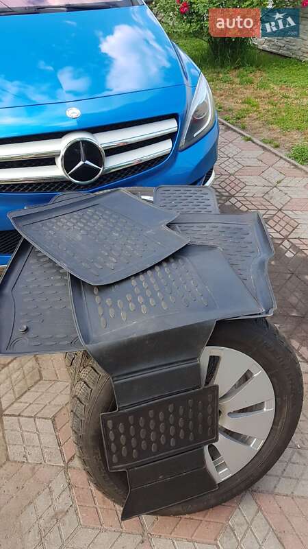 Хэтчбек Mercedes-Benz B-Class 2015 в Полтаве